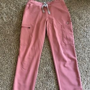 FIGS mauve scrub pants size xs